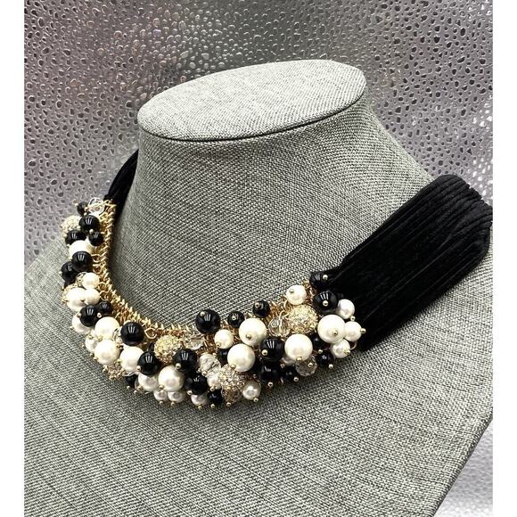 Talbots Necklace Beaded Apron Black Velvet Gold Tone Toggle Clasp 18”-19.5” - Picture 2 of 7
